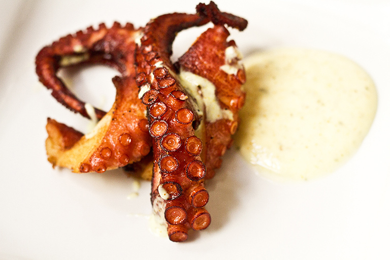 Receta de pulpo a feira con pulpo Salanort envasado al vacío