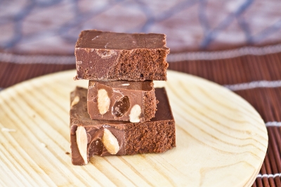 Turron de chocolate, almendras y caramelo artesanal casa Eceiza